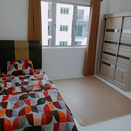 Homestay Triple Q Manjung Seri Manjung Exterior photo